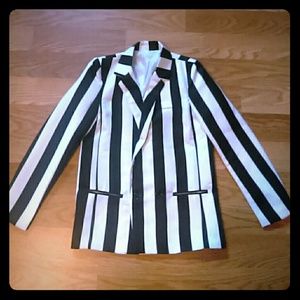 BeetleJuice Fitted Blazer